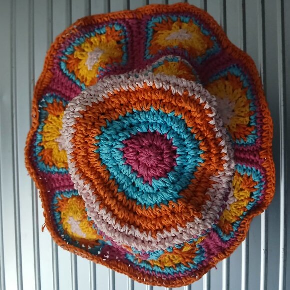 Straw Crochet-styled Beach hat multicolored - Picture 3 of 3